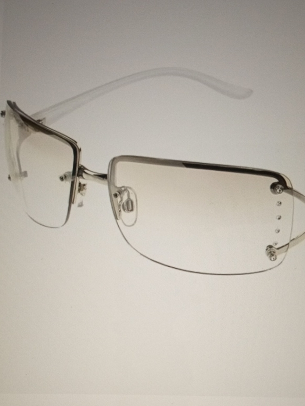 Foster Grant Rimless Sunglasses in White and Silver with Light Tint Lenses